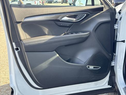 Used 2025 Buick Envision Preferred image 14