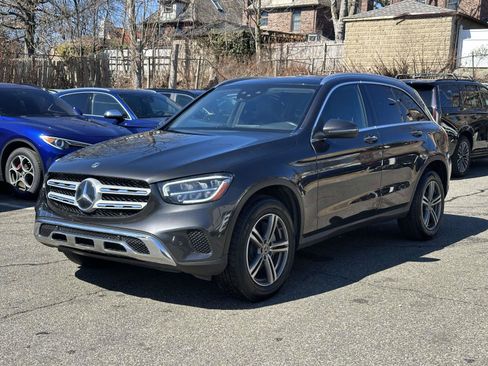 Used 2021 Mercedes-Benz GLC 300 4MATIC w/ Multimedia Package image 7