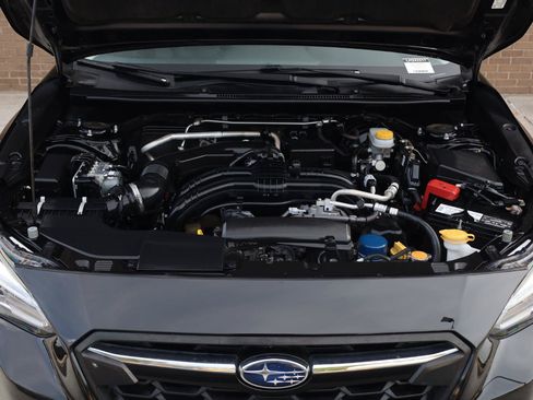 Used 2020 Subaru Crosstrek 2.0i Limited w/ Moonroof Package w/Navigation AWD/4WD image 15