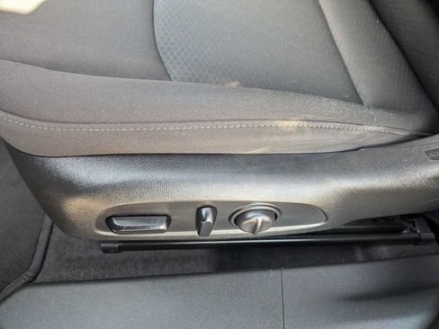 Used 2020 Chevrolet Malibu LT FWD image 7
