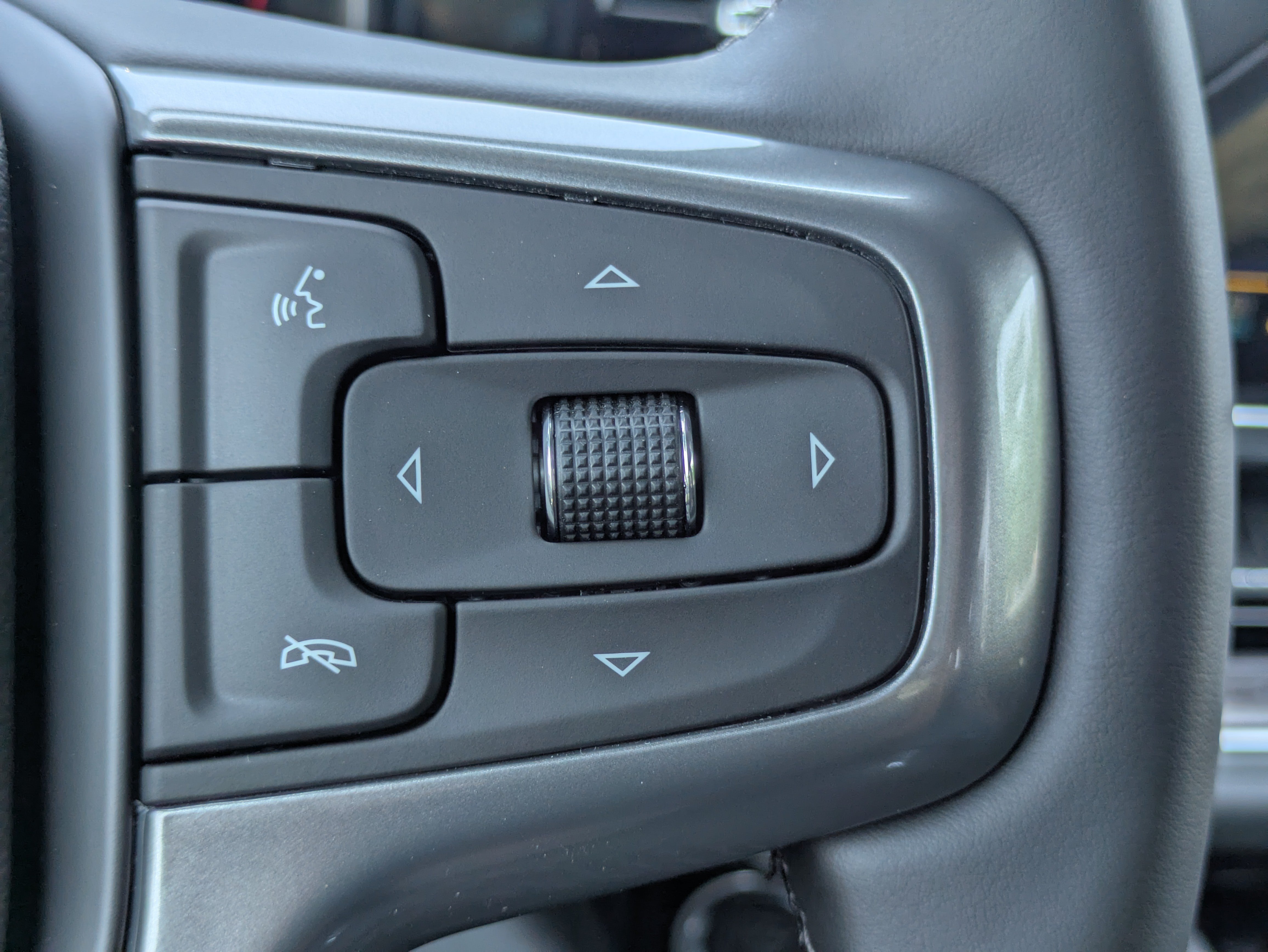 New 2026 Chevrolet Silverado 2500 LTZ w/ LTZ Premium Package AWD/4WD image 16