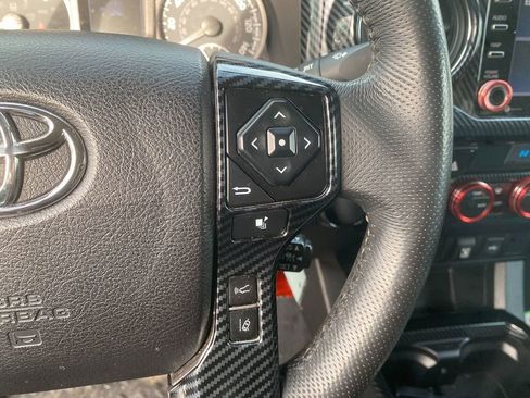 Used 2021 Toyota Tacoma SR5 image 17