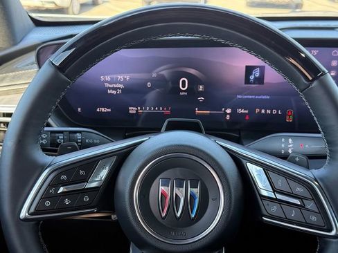 New 2026 Buick Enclave Avenir w/ Super Cruise Package FWD image 10