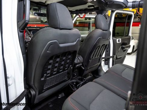 Used 2020 Jeep Wrangler Unlimited Rubicon w/ Quick Order Package 28Y Recon AWD/4WD image 30