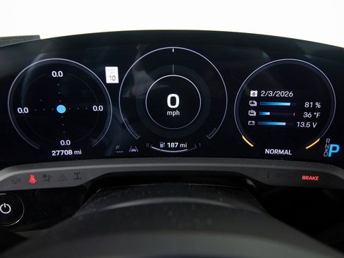 Certified 2022 Porsche Taycan image 24