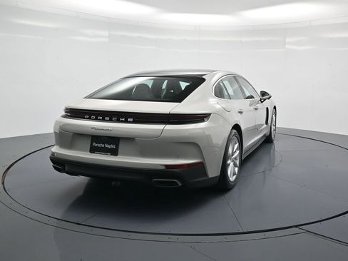 Used 2026 Porsche Panamera image 27