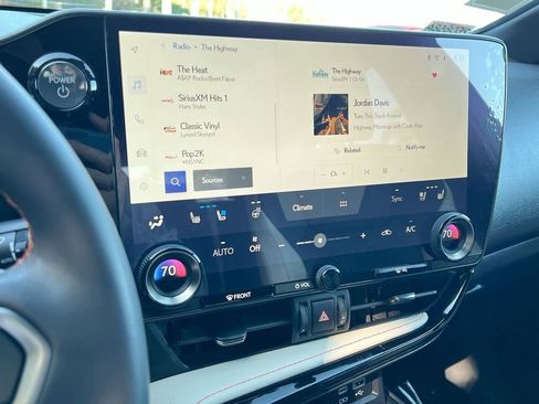 Certified 2023 Lexus NX 350h AWD image 15