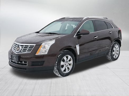 Used 2015 Cadillac SRX Luxury image 3