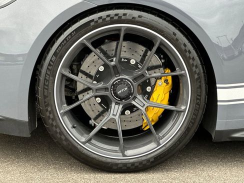 Used 2022 Porsche 911 GT3 image 41