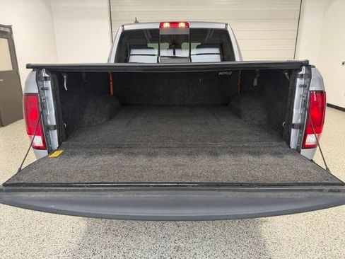 Used 2019 RAM 1500 Big Horn AWD/4WD image 30
