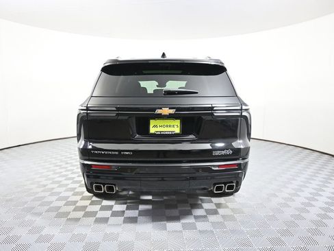 Used 2026 Chevrolet Traverse High Country w/ LPO, Floor Liner Package AWD/4WD image 5