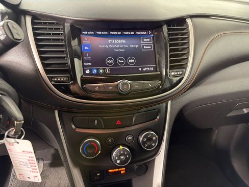 Used 2020 Chevrolet Trax LS w/ Tint and Cruise Package FWD image 14