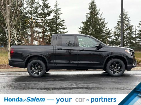New 2026 Honda Ridgeline Black Edition image 8