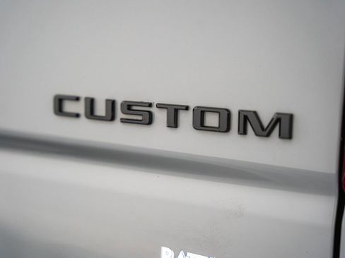 Used 2025 Chevrolet Silverado 1500 Custom w/ Turbomax Blackout Package AWD/4WD image 10