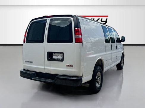 Used 2025 GMC Savana 2500 w/ Driver Convenience Package RWD image 7