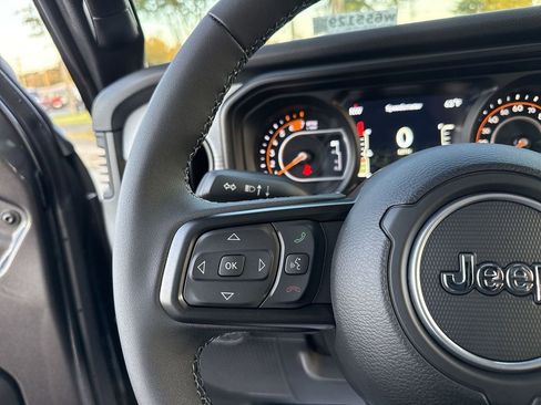 New 2025 Jeep Wrangler Unlimited Sport AWD/4WD image 15