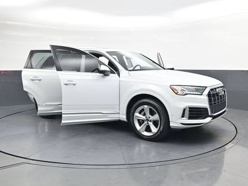 Used 2023 Audi Q7 3.0T Premium w/ Convenience Package AWD/4WD image 43