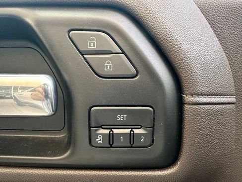 Used 2021 GMC Sierra 1500 SLT AWD/4WD image 28