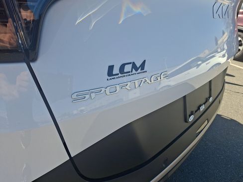 New 2026 Kia Sportage LX image 20