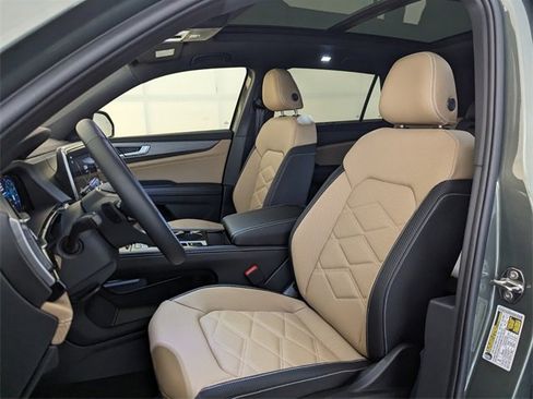 New 2026 Volkswagen Atlas Cross Sport SE image 5