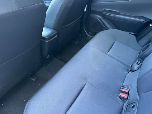 Certified 2024 Toyota Prius LE FWD image 12