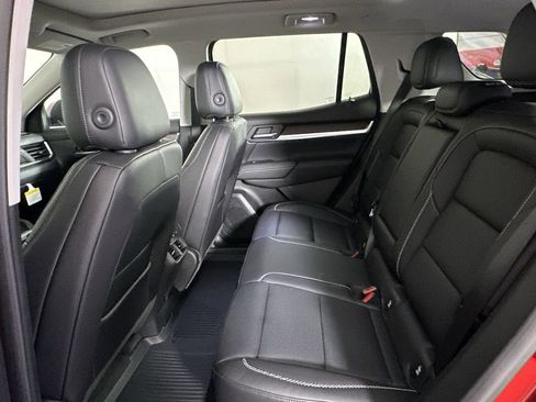 New 2026 GMC Terrain Denali w/ LPO, Floor Liner Package image 24