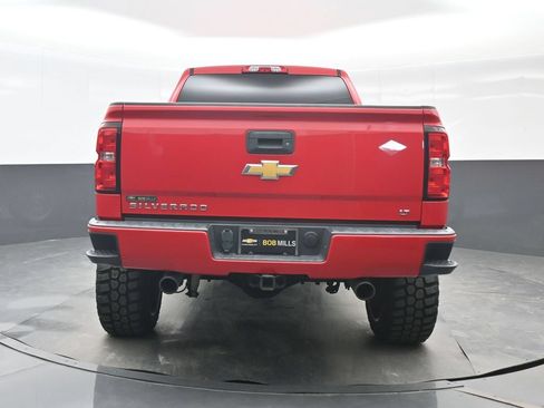 Used 2018 Chevrolet Silverado 1500 LT w/ All Star Edition AWD/4WD image 5