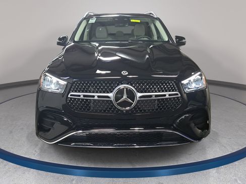 New 2026 Mercedes-Benz GLE 450 4MATIC image 2