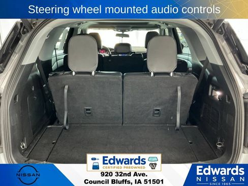 Used 2021 Ford Explorer XLT w/ Equipment Group 202A AWD/4WD image 10