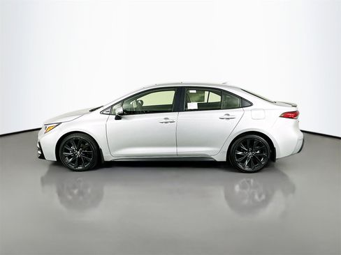 New 2026 Toyota Corolla XSE image 4