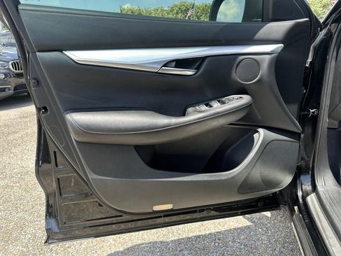 Used 2021 INFINITI QX50 Luxe w/ Appearance Package image 11