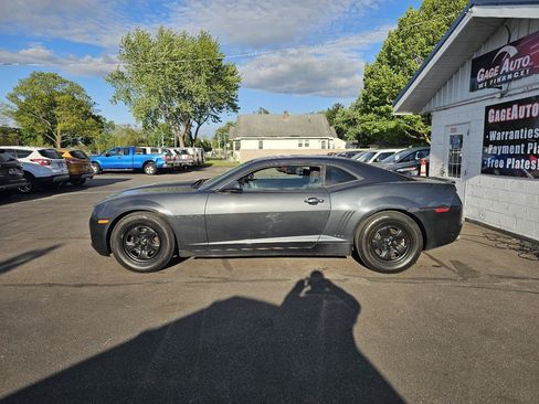 Used 2013 Chevrolet Camaro LS RWD image 6