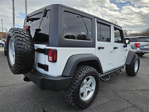 Used 2017 Jeep Wrangler Unlimited Sport w/ Quick Order Package 24S image 7