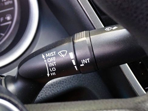 Used 2021 Toyota Camry LE FWD image 28