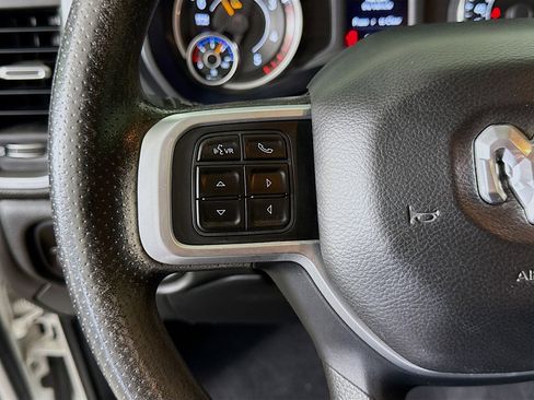 Used 2019 RAM 2500 Big Horn AWD/4WD image 14