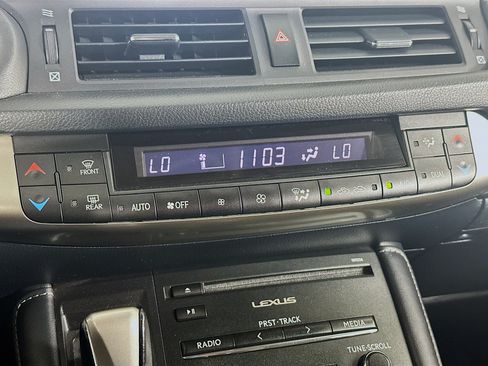 Used 2017 Lexus CT 200h w/ Navigation System Package FWD image 23