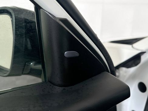 Used 2024 Nissan Altima 2.5 SR image 16