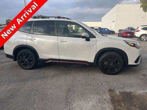 Used 2023 Subaru Forester Sport image 7