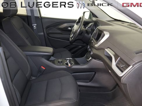 Certified 2024 GMC Terrain SLE w/ Driver Convenience Package FWD image 20