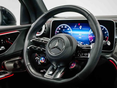 Used 2025 Mercedes-Benz GLC 43 AMG 4MATIC image 15