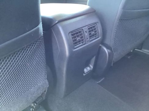 Used 2022 Toyota 4Runner SR5 AWD/4WD image 26