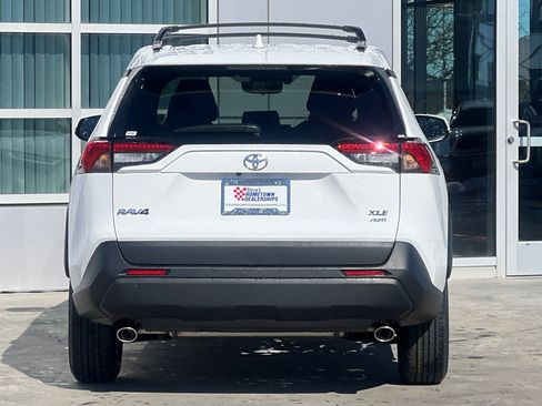 New 2025 Toyota RAV4 XLE w/ Weather Package image 5