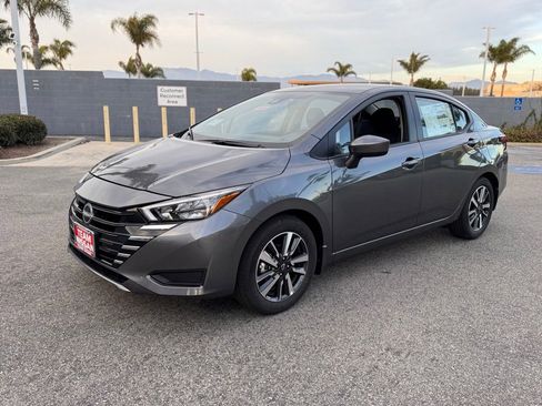 New 2025 Nissan Versa SV image 4
