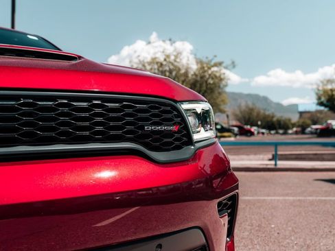 Used 2023 Dodge Durango R/T w/ Blacktop Package AWD/4WD image 10