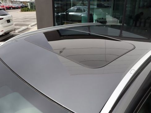 Certified 2025 MAZDA CX-30 AWD 2.5 S w/ Preferred Package image 18