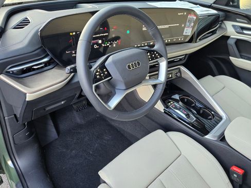 New 2025 Audi Q5 Premium AWD/4WD image 19