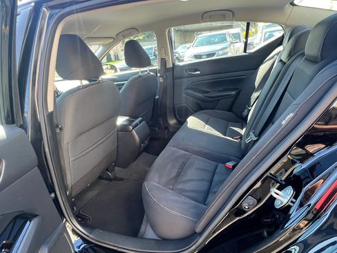 Used 2021 Nissan Altima 2.5 SV FWD image 28