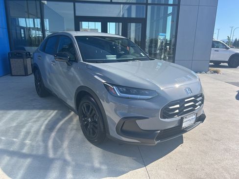 New 2026 Honda HR-V Sport image 3