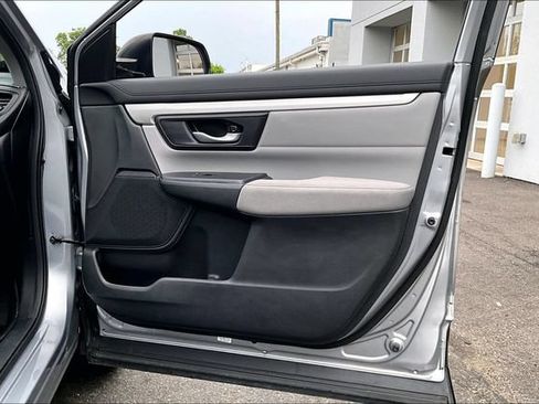 Used 2020 Honda CR-V LX image 28