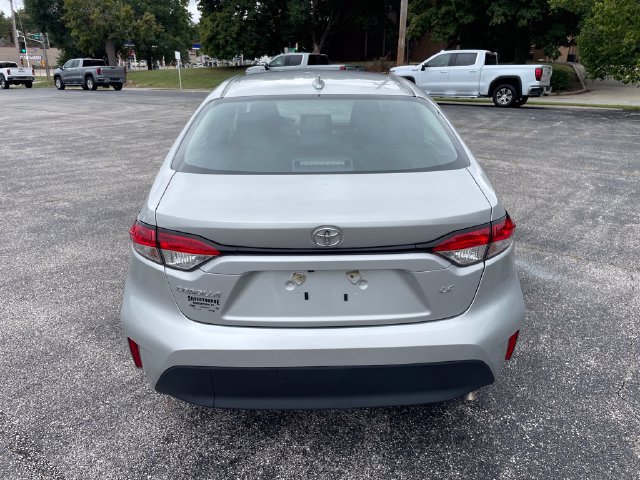 Used 2025 Toyota Corolla LE FWD image 6